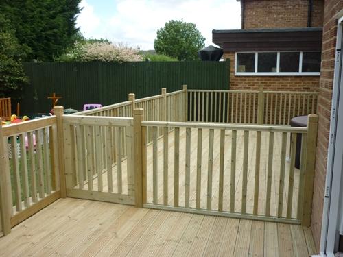 Balustrade - Newels, Handrails & Spindles – Crestala Fencing Centre